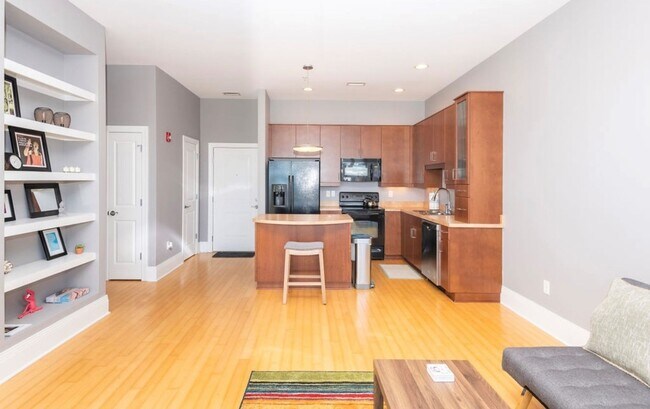 Building Photo - 2BR/2FULL BATH! Down Town Wilmington ''The Weldon'', an art deco Brooklyn Arts district.