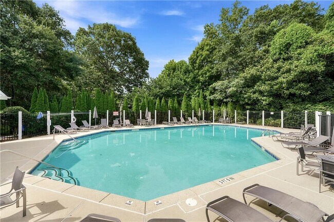 Building Photo - 1130 Kilmington Ct