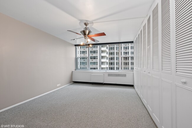 Building Photo - 4250 N Marine Dr