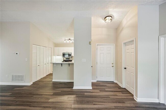 Building Photo - 1371 Keys Crossing Dr NE