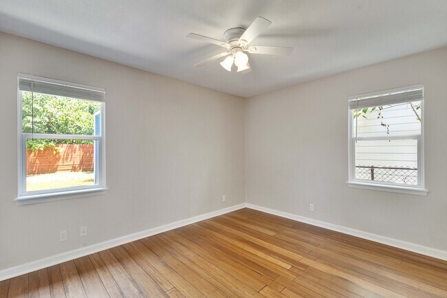 Building Photo - 7107 Cherry Meadow Dr