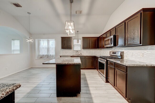 Building Photo - 3423 Cactus Creek Dr