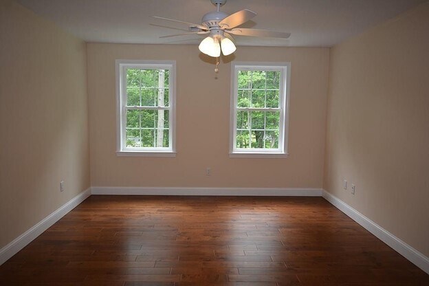 Bedroom - 40 Green St