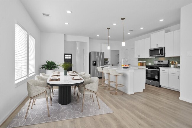 Building Photo - 304 Willow Sage Ct