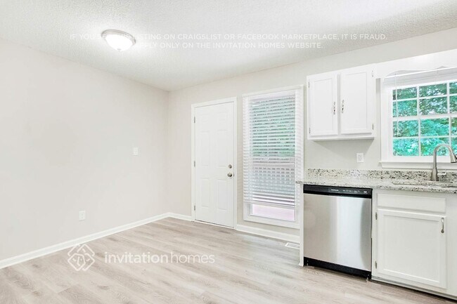 Building Photo - 24 Grapevine Dr