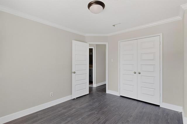 Building Photo - 5204 Sherburne Dr