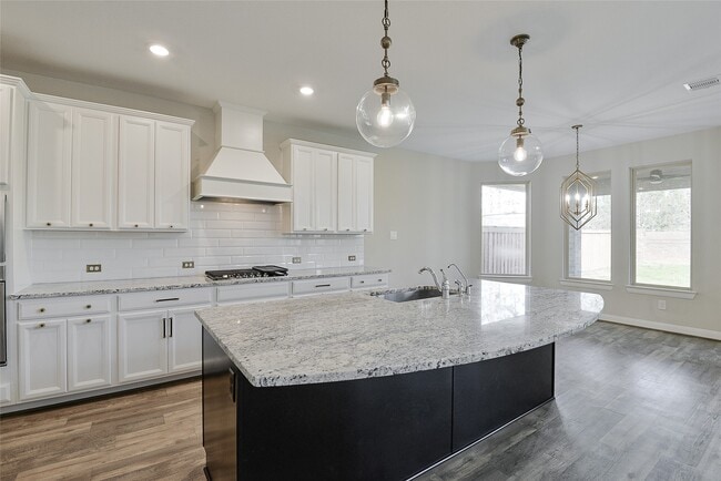 Building Photo - 4042 Steep Woods Dr