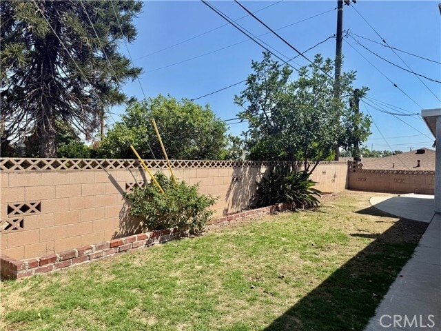 Building Photo - 808 N Sanchez St