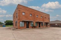 Building Photo - 202 W Jefferson St