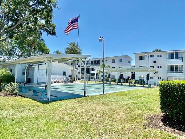 Building Photo - 1825 Flamingo Blvd