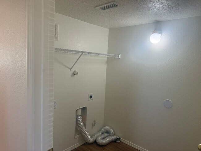 Building Photo - 3716 Rancher Loop NE
