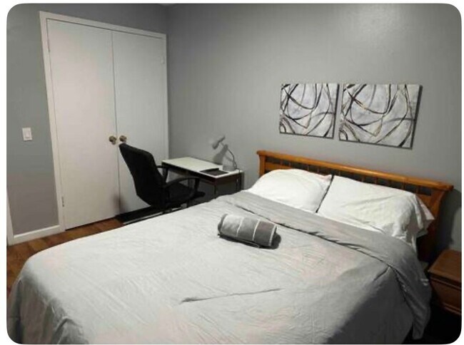 Building Photo - 305 Mt Eden Pkwy