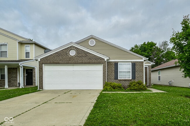 Building Photo - 1804 Feather Reed Ln