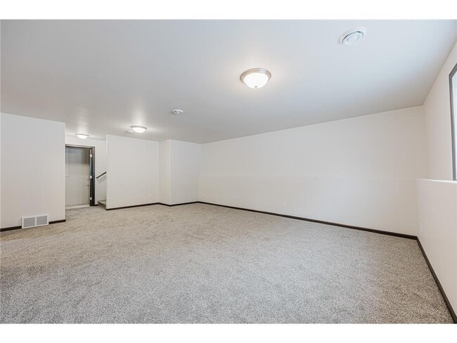 Building Photo - 7394 21st St S