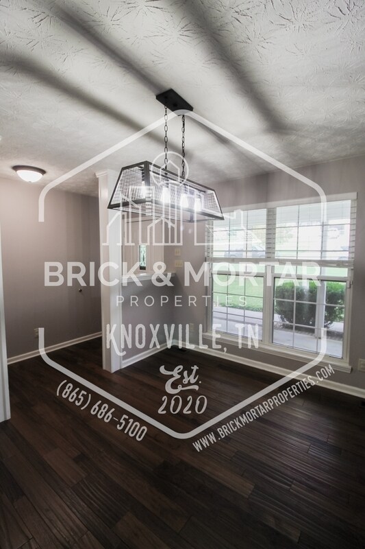 Building Photo - 808 Pioneer Dr