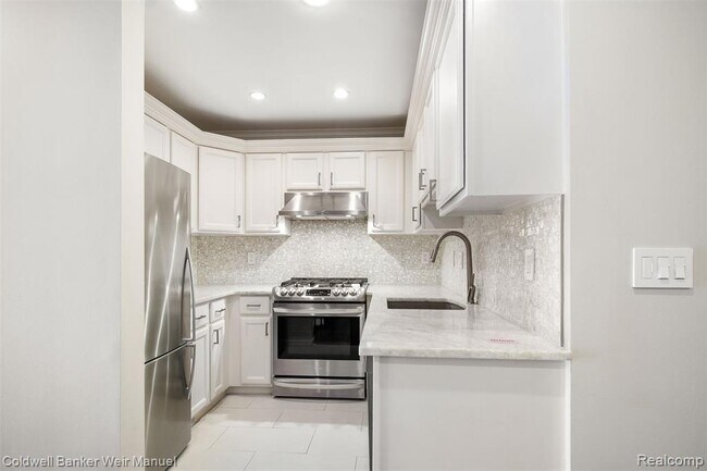 Building Photo - 1566 Maryland Club Dr
