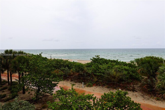 Building Photo - 7135 Collins Ave