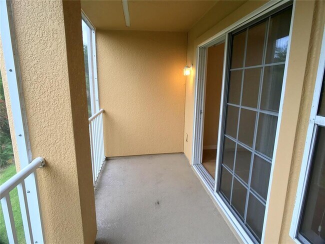 Building Photo - 8709 Spruce Hills Ct