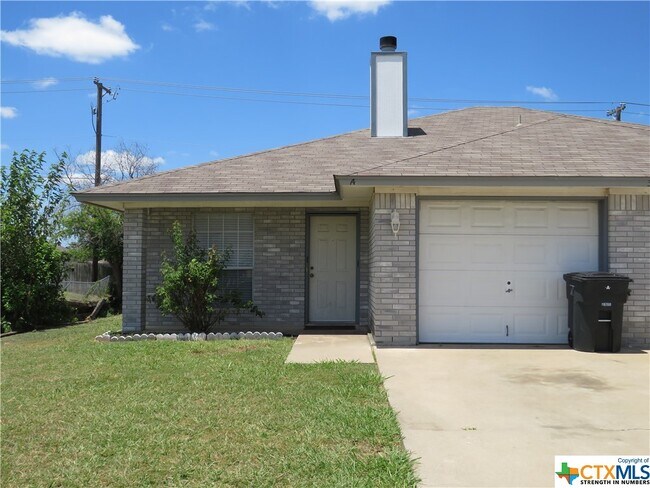 Building Photo - 3907 Hitchrock Dr