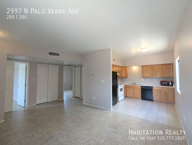 Building Photo - 2997 N Palo Verde Ave