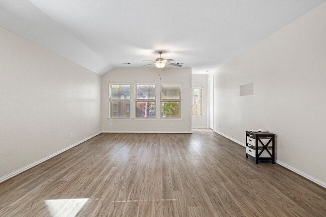 Building Photo - 335 Honey Mesquite Path