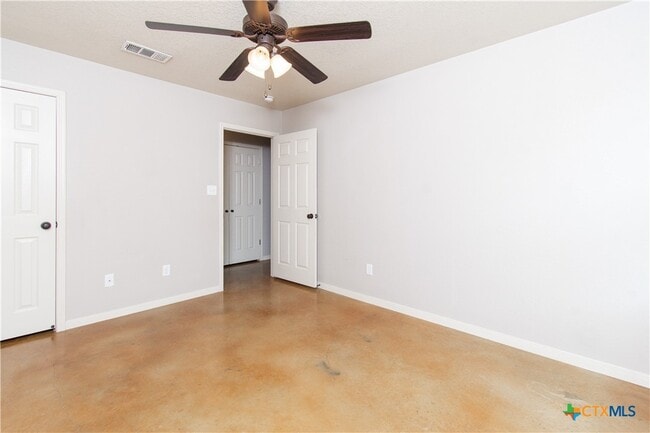 Building Photo - 4409 Brutus Ln