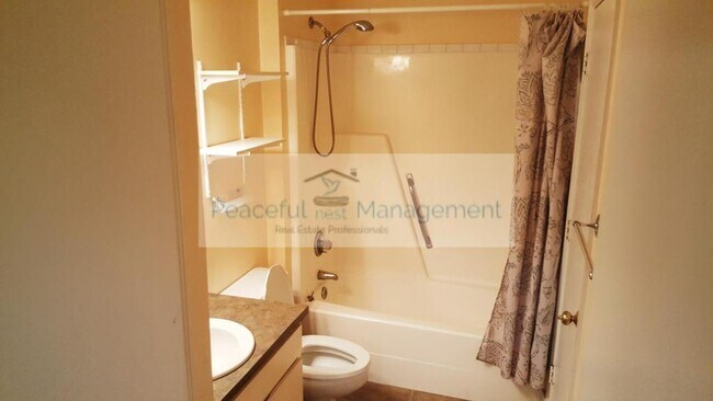 Building Photo - 6339 Olde Towne Dr