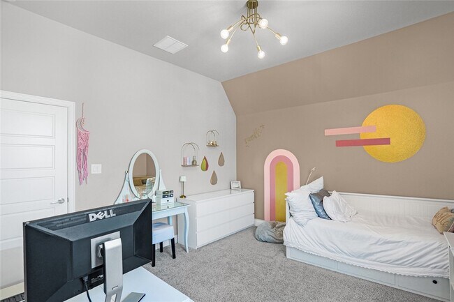 Building Photo - 5909 Augustine Rd