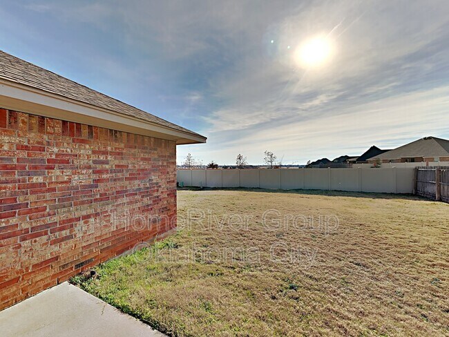 Building Photo - 2924 NW 181st St