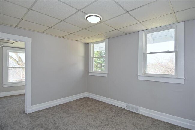 Building Photo - 9691 Bellcrest Rd
