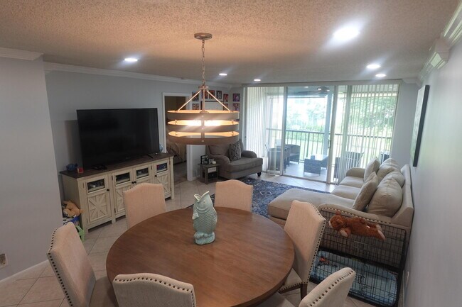 Building Photo - 4381 Trevi Ct