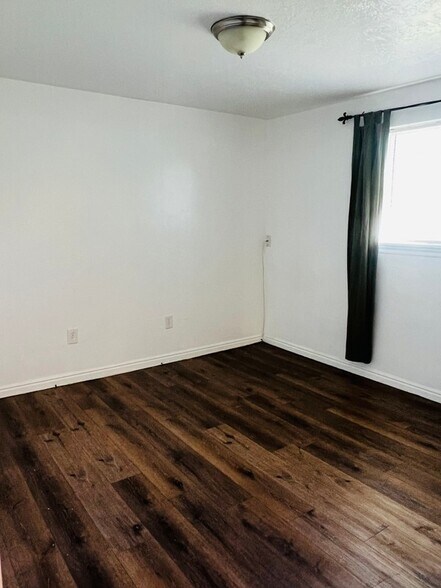 Building Photo - 3362 Westbrook Dr