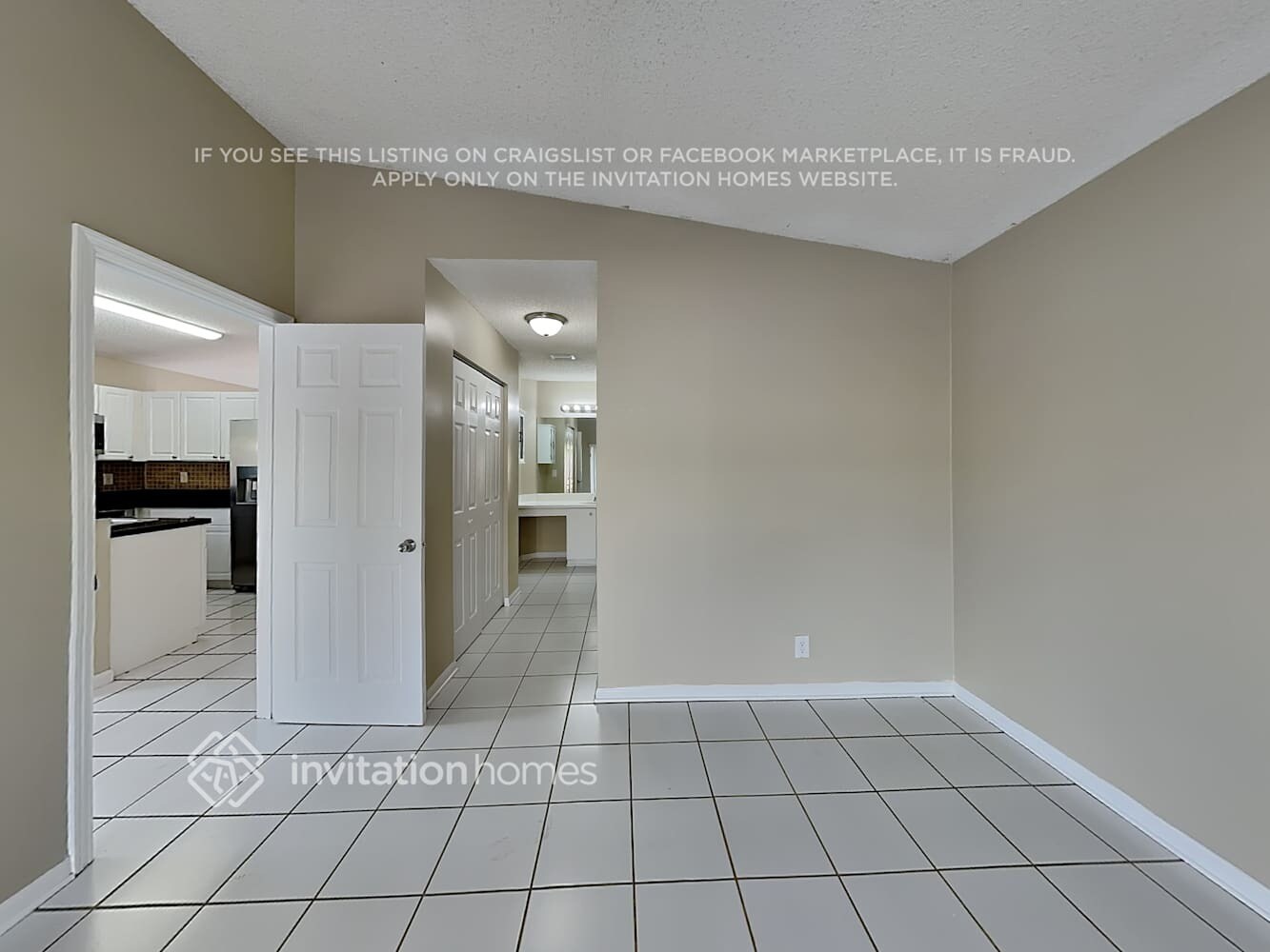 Building Photo - 16940 SW 142nd Pl