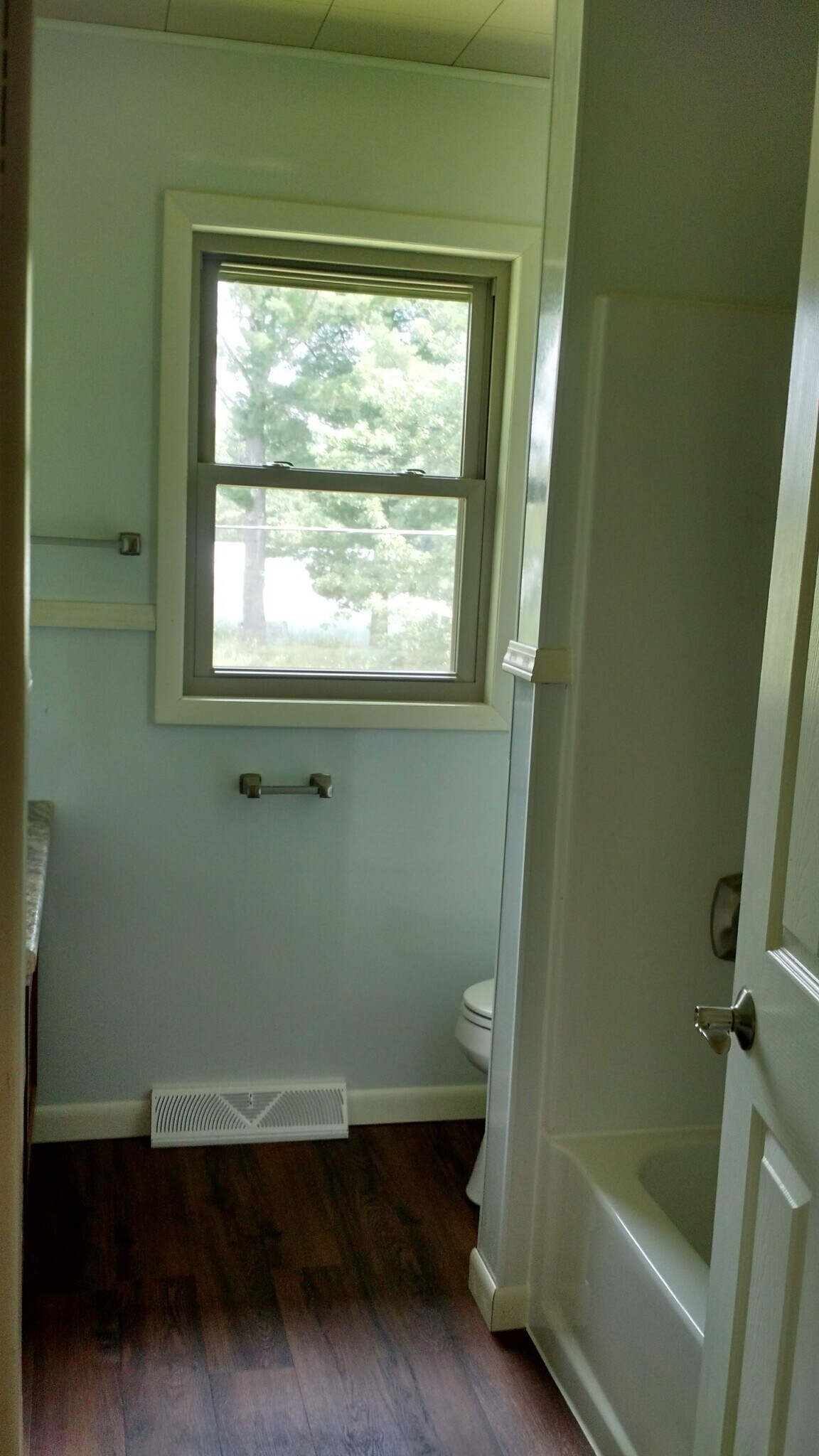 Building Photo - N2724 Duvenick Ln