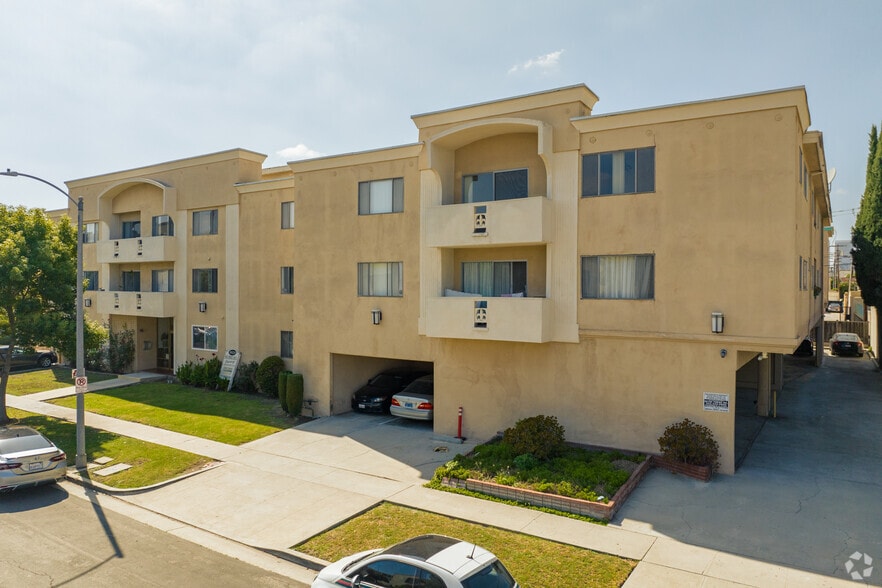 Primary - 1025 S Holt Ave