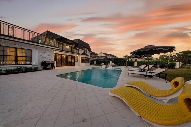 Building Photo - 4312 NE 22nd Ave