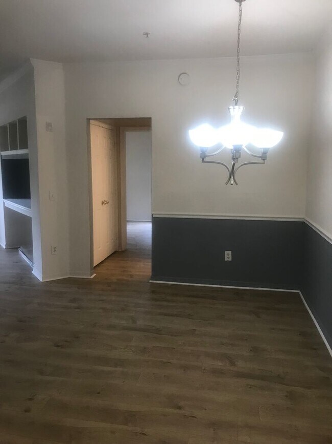 Building Photo - 3615CR#622(100)