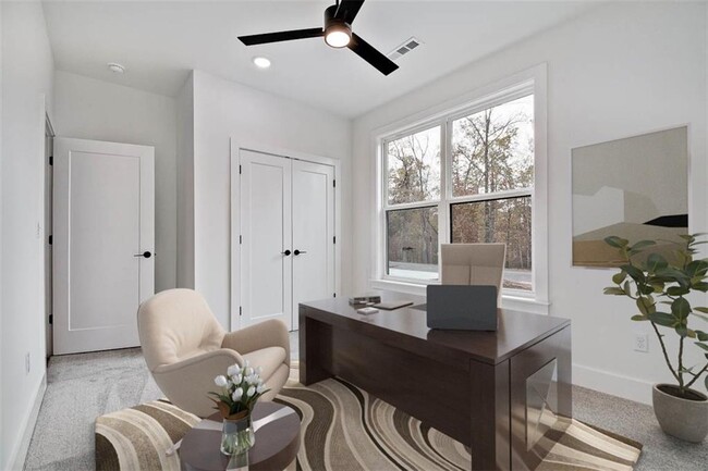 Building Photo - 1 Hemel Ln