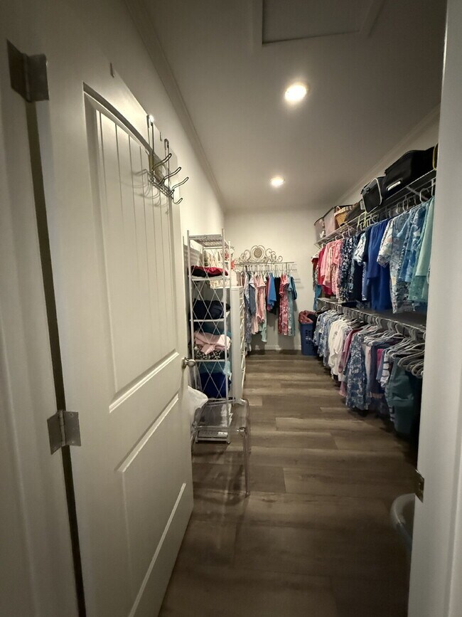 Building Photo - Immaculate Newer 3BR/2BA Brevard Home with Open Layout – Pet-Friendly