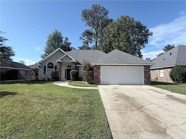 Building Photo - 1245 Sycamore Pl