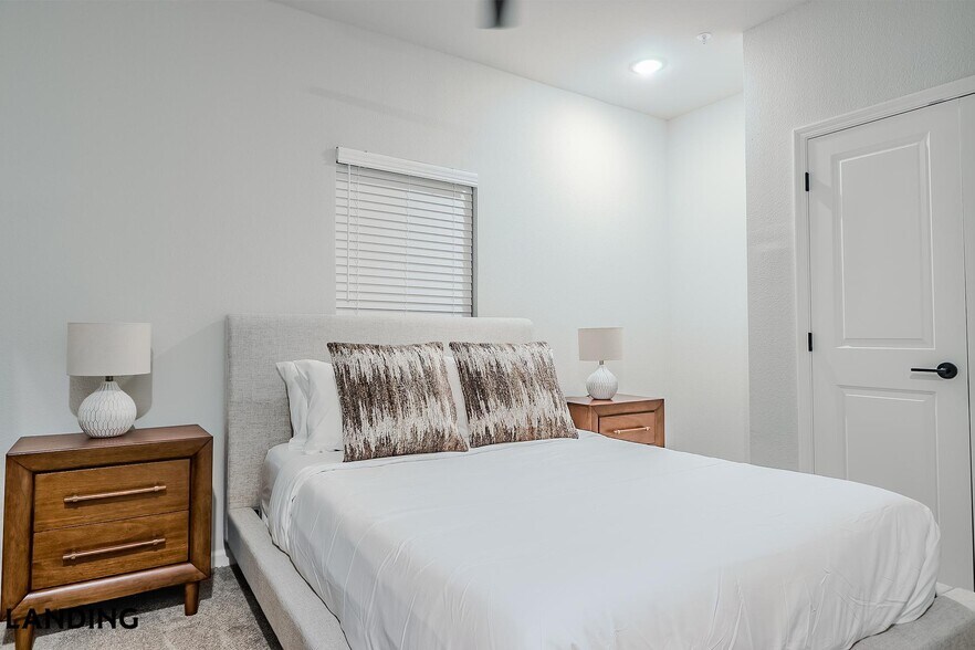 Building Photo - 1650 Harris Hill Rd