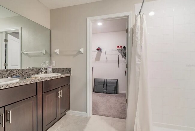 Building Photo - $1000 OFF DECEMBER RENT!!  Beautiful 4 BR 2.5 BA home in desirable Lynwood Community!