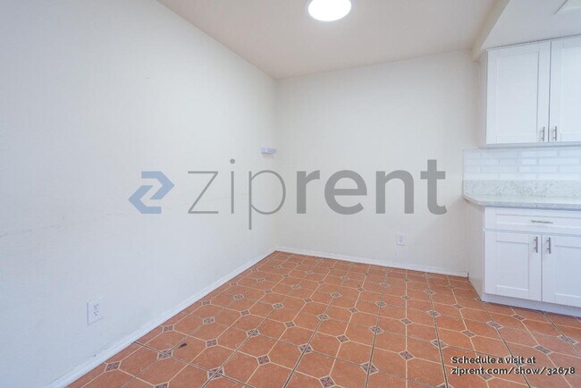 Building Photo - 3447 Los Mochis Way