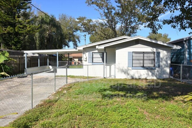 Building Photo - 117 Flamingo Dr