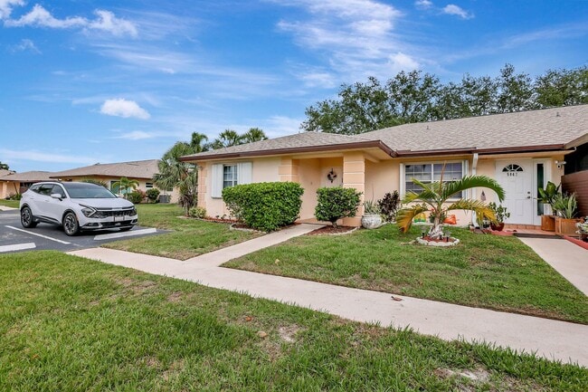 Building Photo - 5840 Summerfield Ct