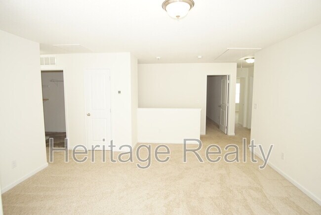 Building Photo - 1537 Sergeant Ln