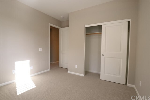 Building Photo - 112 Firefly