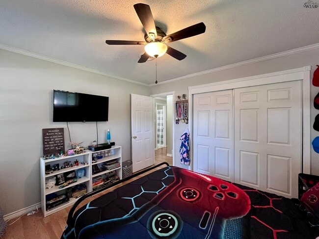 Building Photo - 4722 Florist St