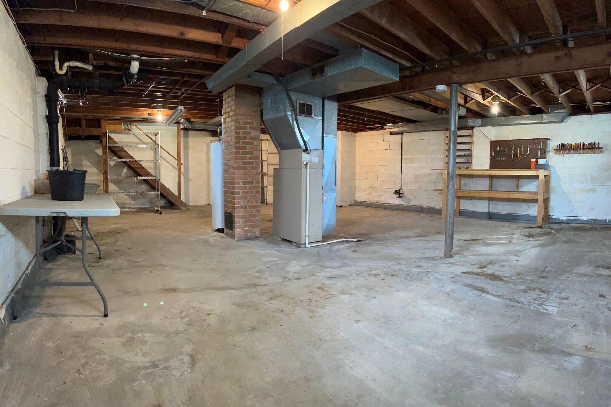Building Photo - 416 Lemae St