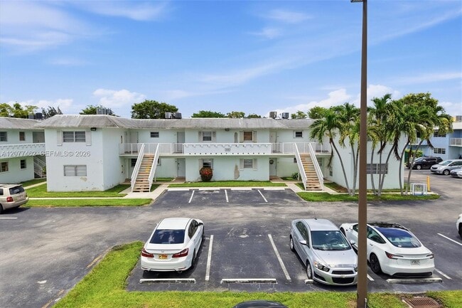 Building Photo - 7680 SW 82nd St